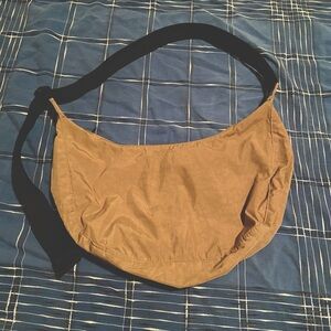 BAGGU Medium Nylon Crescent Bag Taupe